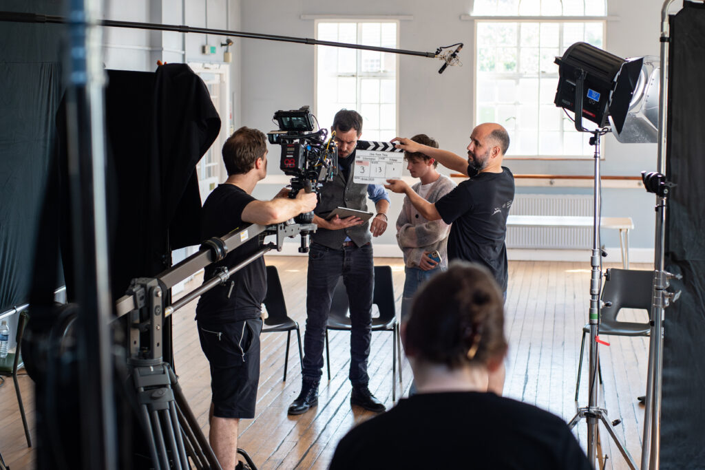 Aura Films.